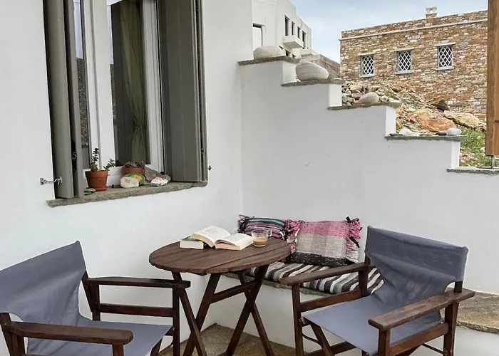 Molos Tinos Cycladic House Casa de Férias