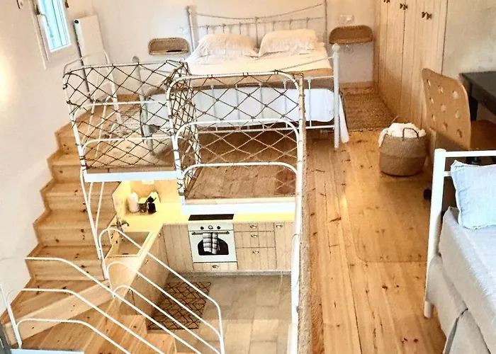 Casa de Férias Molos Tinos Cycladic House *