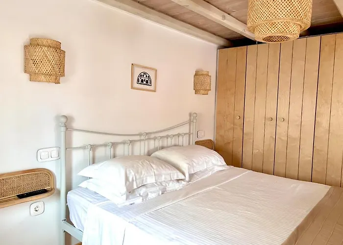 Molos Tinos Cycladic House Casa de Férias *